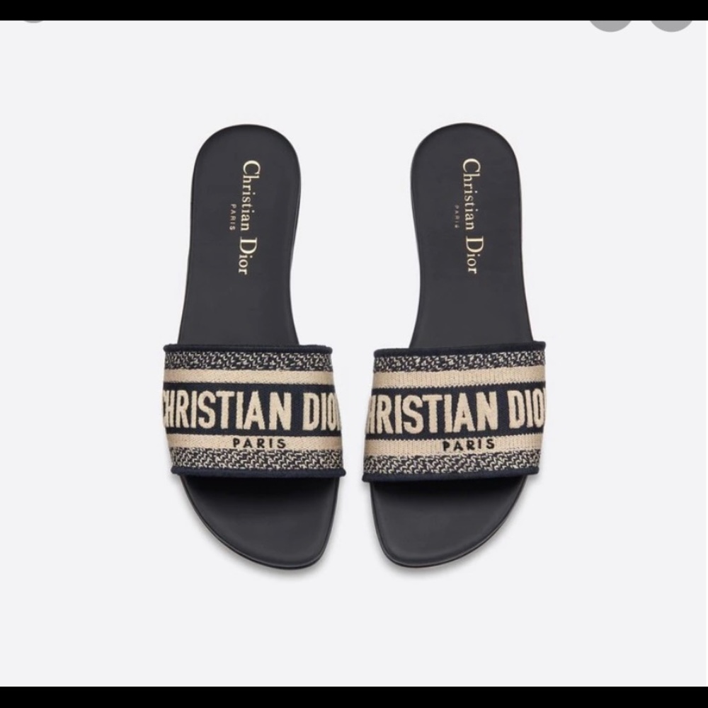 Dior slides